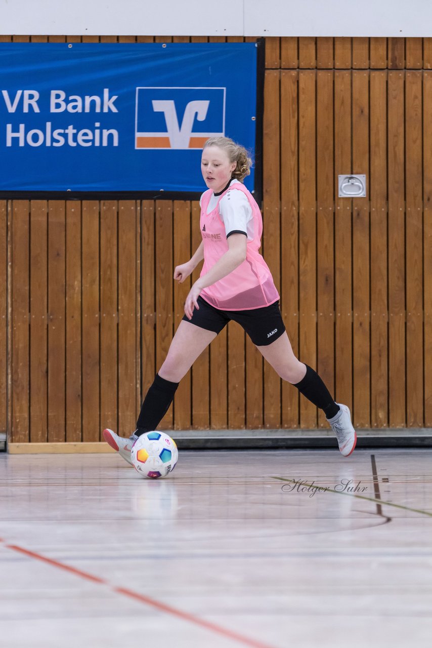 Bild 63 - VR Bank Cup Horst